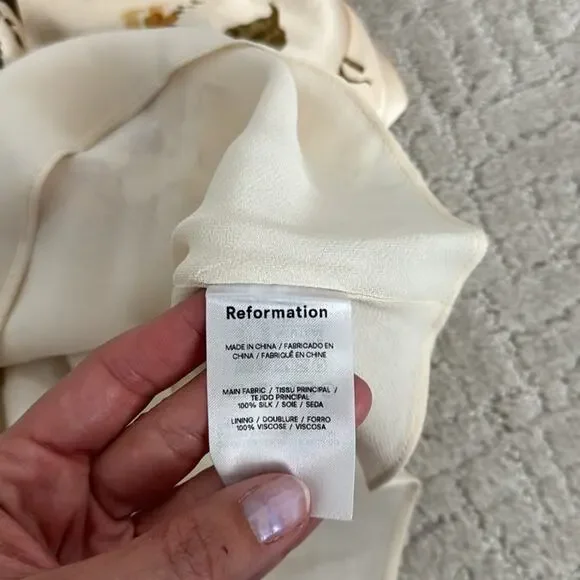 Reformation Aden 100% Silk Dress in “Bella” floral print cream sleeveless midi - Picture 9 of 11